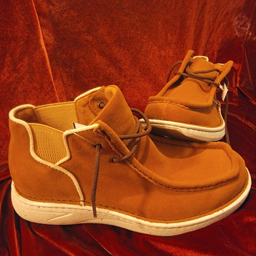 Justin Boots Tan Hi-Call Moc Toe Shoe